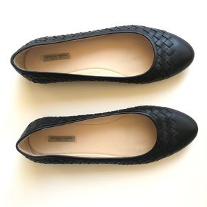 Bottega Veneta Black Nappa Intercciato Flat 38
